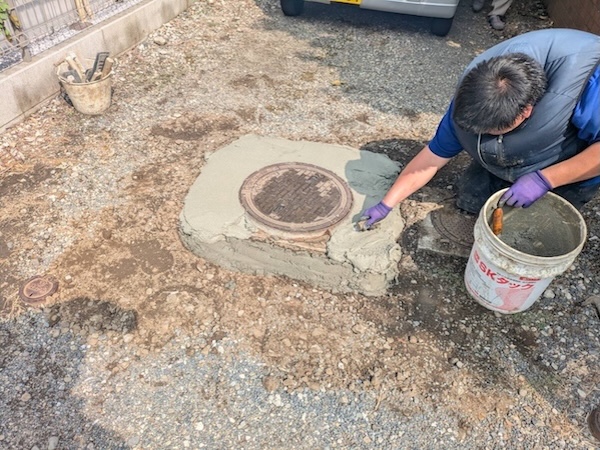 杉並区M様邸コンクリート亀裂施工中6