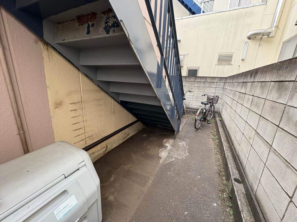 調布市P社物置撤去後