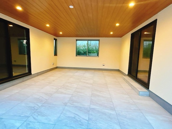 施工後のガレージ内