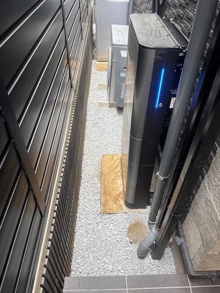 中野区U様邸外構砂利施工後