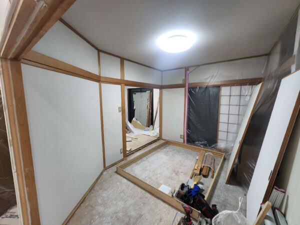 東京都世田谷区-I様邸-施工中壁ぶち抜き