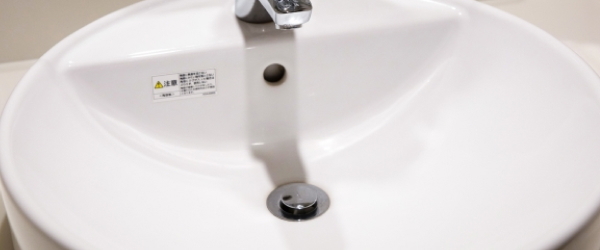 丸い洗面ボウル