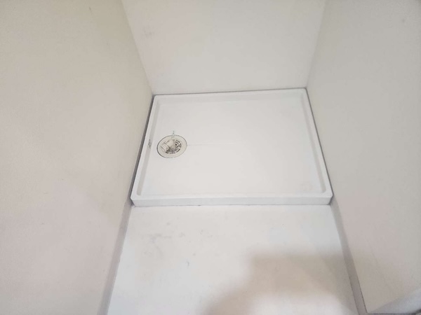 中野区H様邸マンション内装施工前洗濯機