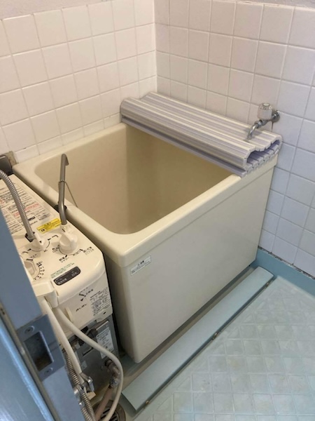 I様邸施工前お風呂