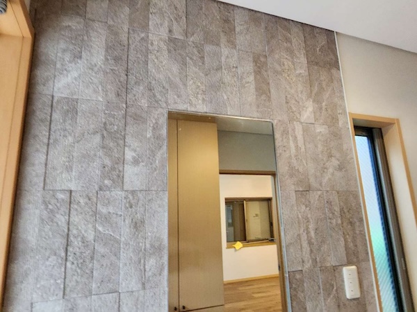 杉並区M様邸施工後玄関