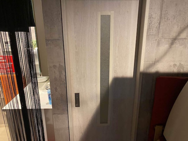 杉並区K様邸ドア施工後