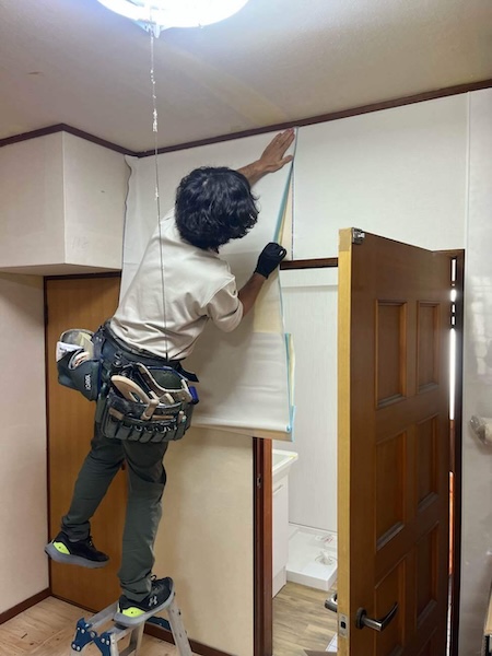 中野区I様邸施工中キッチンクロス施工