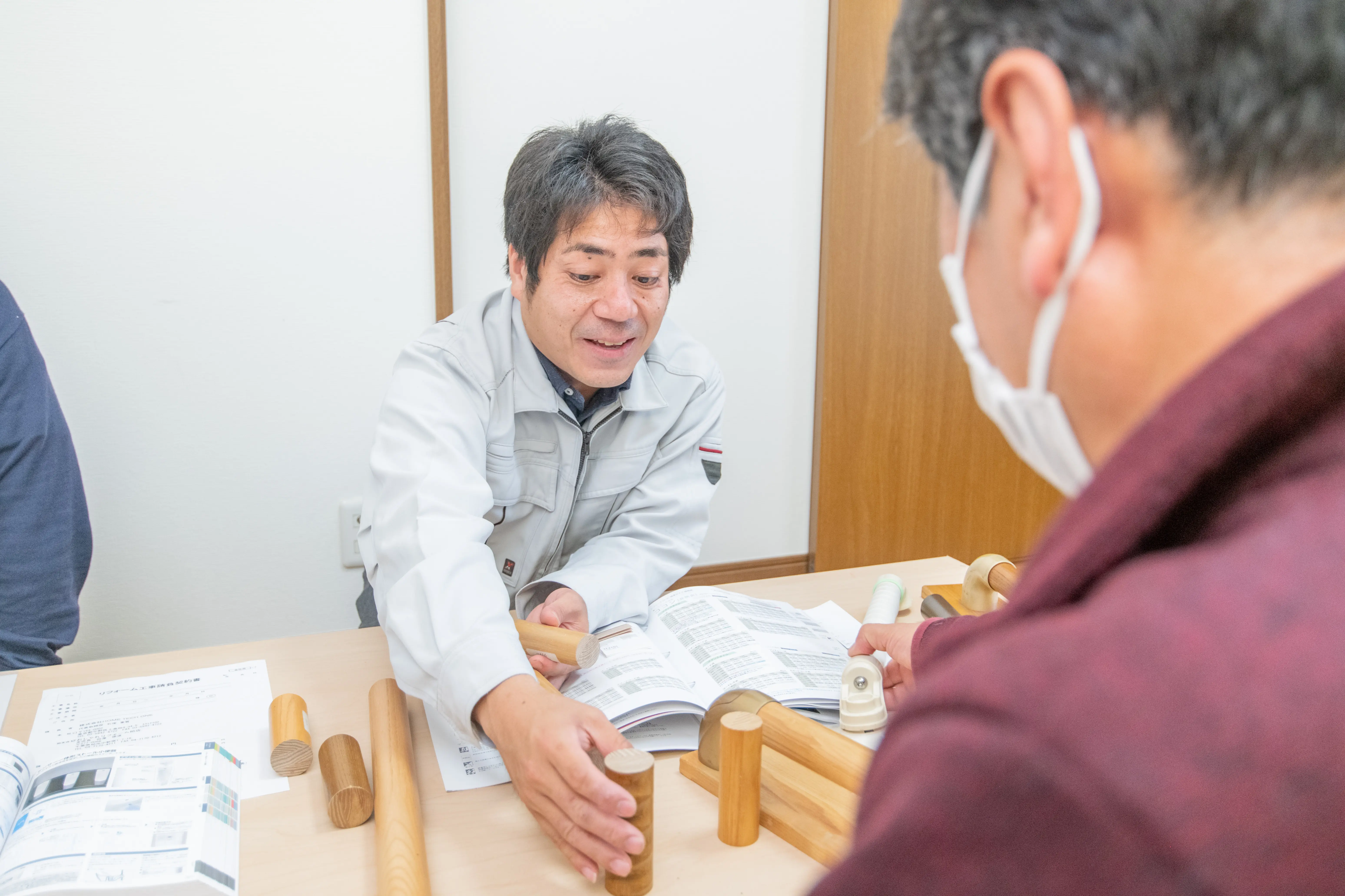費用について | 中野区の雨漏り修理・屋根工事・外壁塗装(株)ホーム