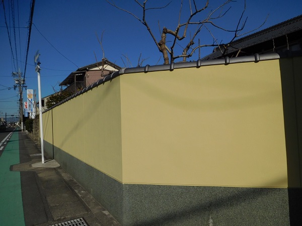 東京都世田谷区　外壁塗装　外構塗装　高圧洗浄　巾木塗装 (1)