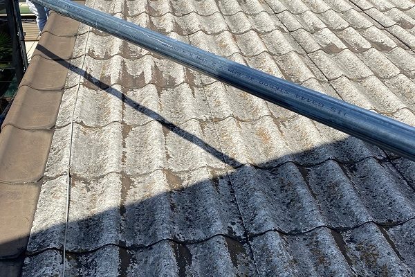 東京都中野区　屋根葺き替え工事　施工前の屋根の状態　無料調査　屋根のリフォーム方法 (1)