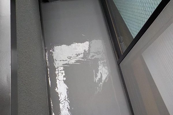 東京都世田谷区　外壁・屋根塗装等外装リフォーム　FRP防水工事 (1)