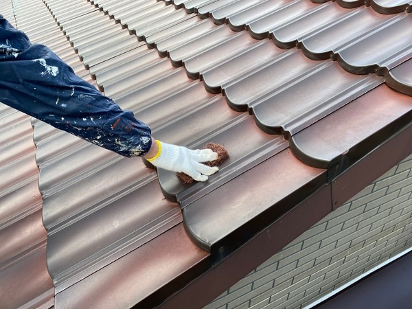 東京都大田区　N様邸　屋根塗装　下地処理　ケレン作業　高圧洗浄 (5)