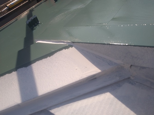 東京都中野区　T様邸　屋根塗装　破風板板金巻き　3度塗り　中塗りが必要な理由 (10)