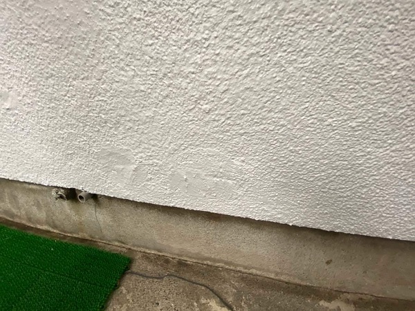 東京都世田谷区　T2様邸　屋根塗装・外壁塗装・防水工事　外壁中塗り・上塗り　日本ペイント　パーフェクトトップ (5)