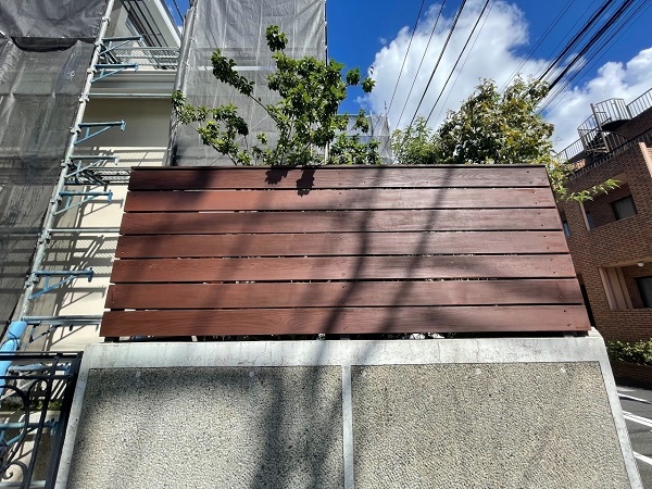 東京都世田谷区　Y様邸　屋根塗装・外壁塗装・防水工事・擁壁塗装・木部塗装 (2)