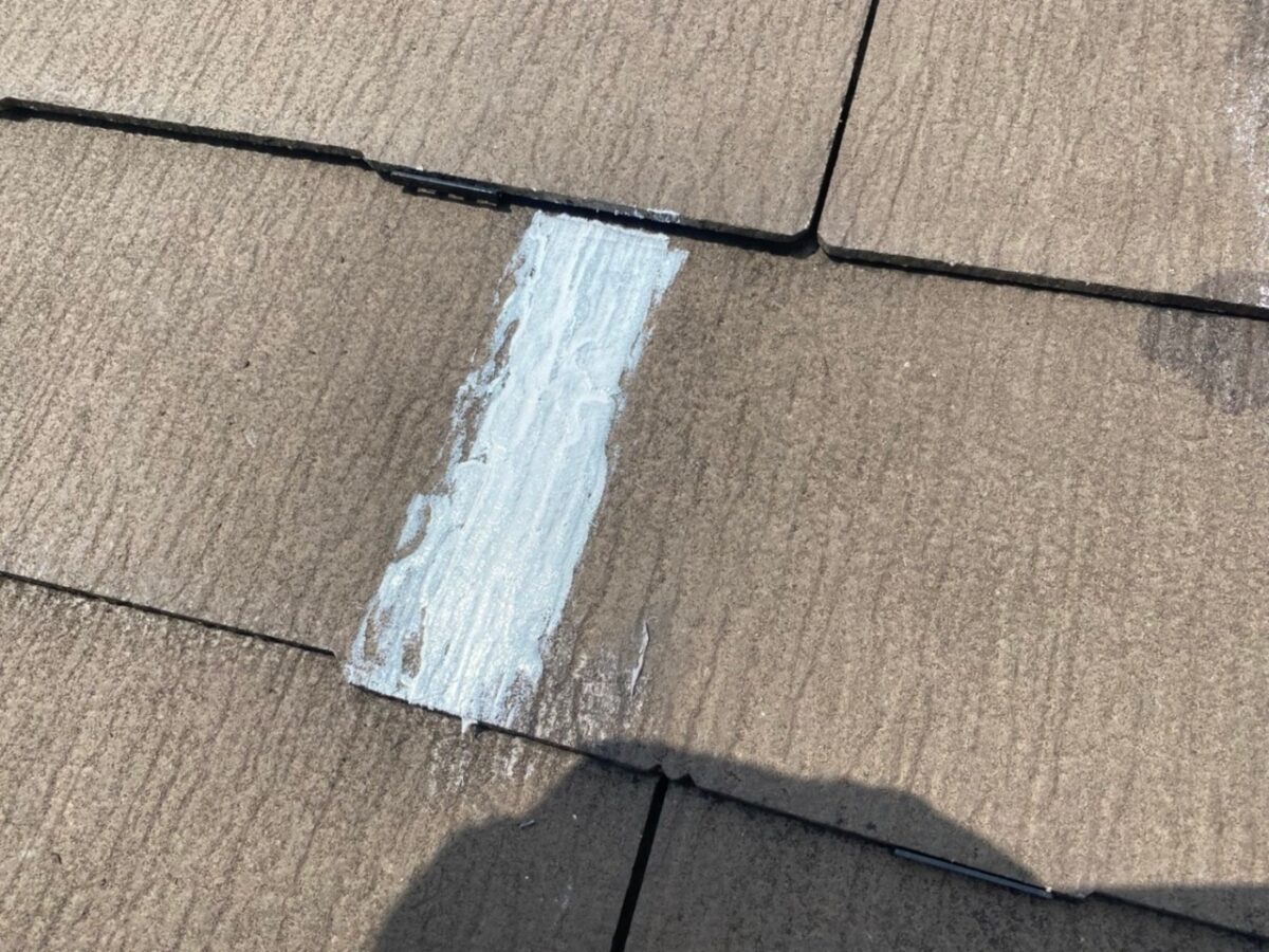 東京都港区　Y様邸　屋根塗装・外壁塗装　スレートのひび割れ補修