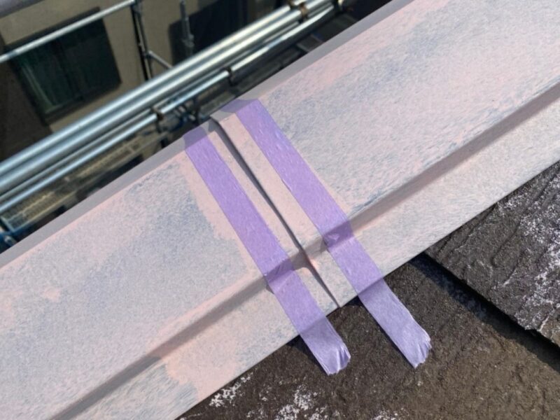 東京都港区　Y様邸　屋根・外壁塗装工事　棟板金のコーキング打設