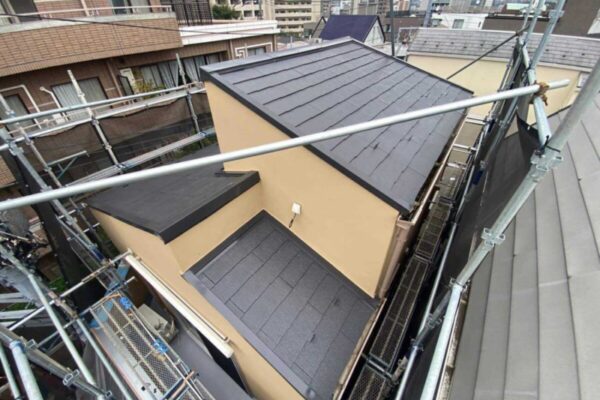 東京都港区　Y様邸　塗装工事は外壁と屋根のセットがお得！