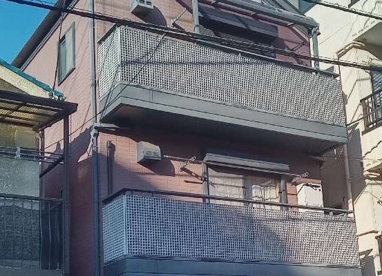 東京都杉並区・T様　屋根カバー工法・外壁部分張り替え・外壁塗装　現地調査の様子 (1)