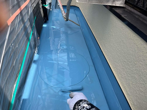 東京都中野区 雨漏り補修 ベランダ防水 (2)