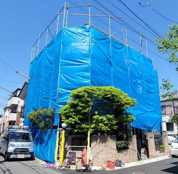 東京都中野区・O様｜ベランダ手すり上部の笠木から雨漏り！着工時の様子 (7)