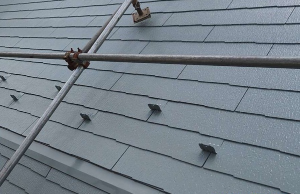 【施工中】東京都中野区・H様邸|シーリング工事を含む外壁塗装・屋根塗装で耐久性アップ (2)