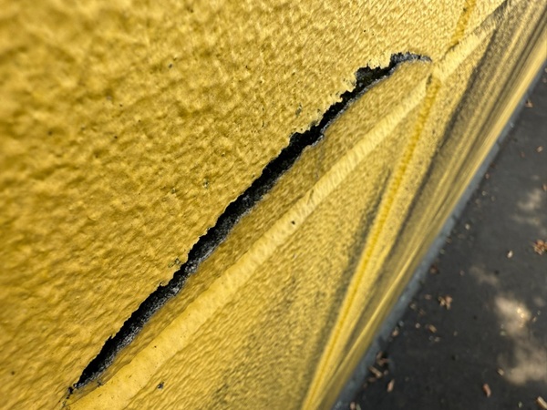 東京都杉並区・店舗|雨漏り補修工事の現場調査!屋上防水が劣化していました (1)