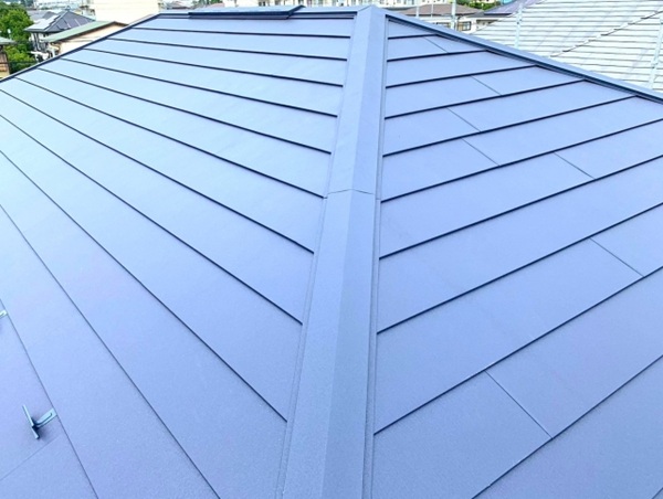 パミール屋根は塗装NG?劣化の特徴と失敗しないリフォーム方法-葺き替え
