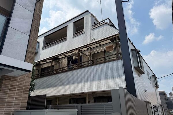 世田谷区K様所有物件施工前_全景