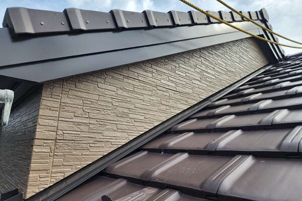 東京都世田谷区・Y様邸｜雨漏りによる外壁部分張り替え・外壁塗装 (1)