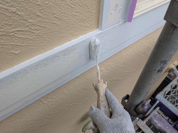 世田谷区R様邸付帯部下塗り1