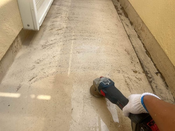 世田谷区R様邸ベランダケレン