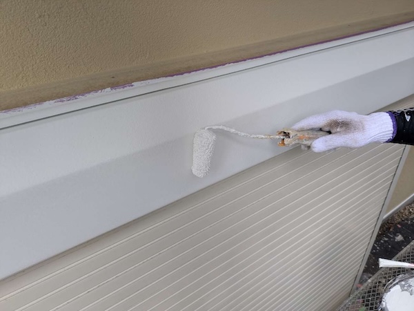 世田谷区R様邸付帯部上塗り1