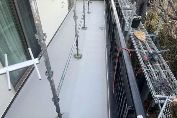 中野区G様バルコニー完工