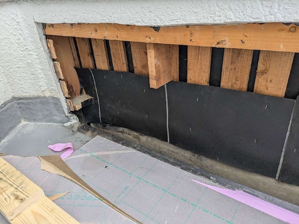 世田谷区T様邸外壁施工中1