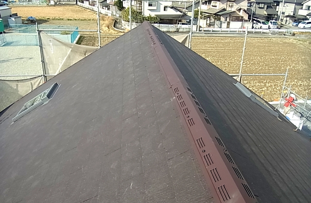 屋根に設置された換気棟
